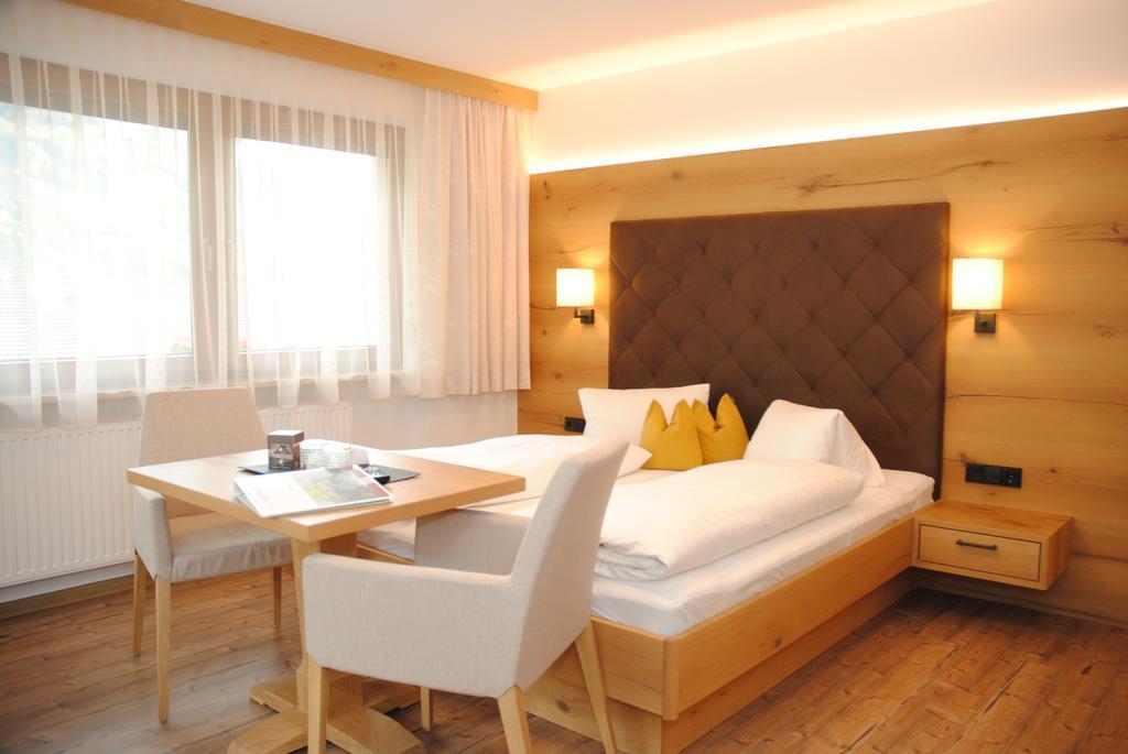 Gaestehaus Pirker Finkenberg Ngoại thất bức ảnh